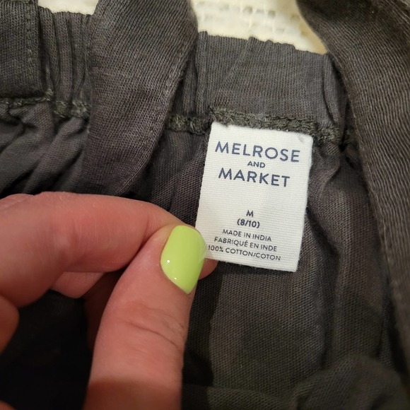 Melrose and Market Dark Gray Cropped Tank - Girls Size M" - Picture 4 of 5